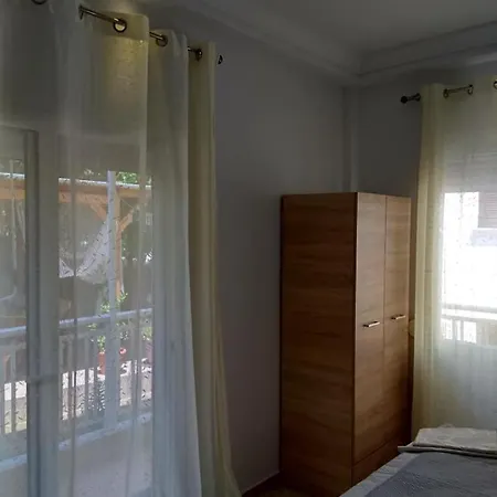 Apartament Koala Karidia *